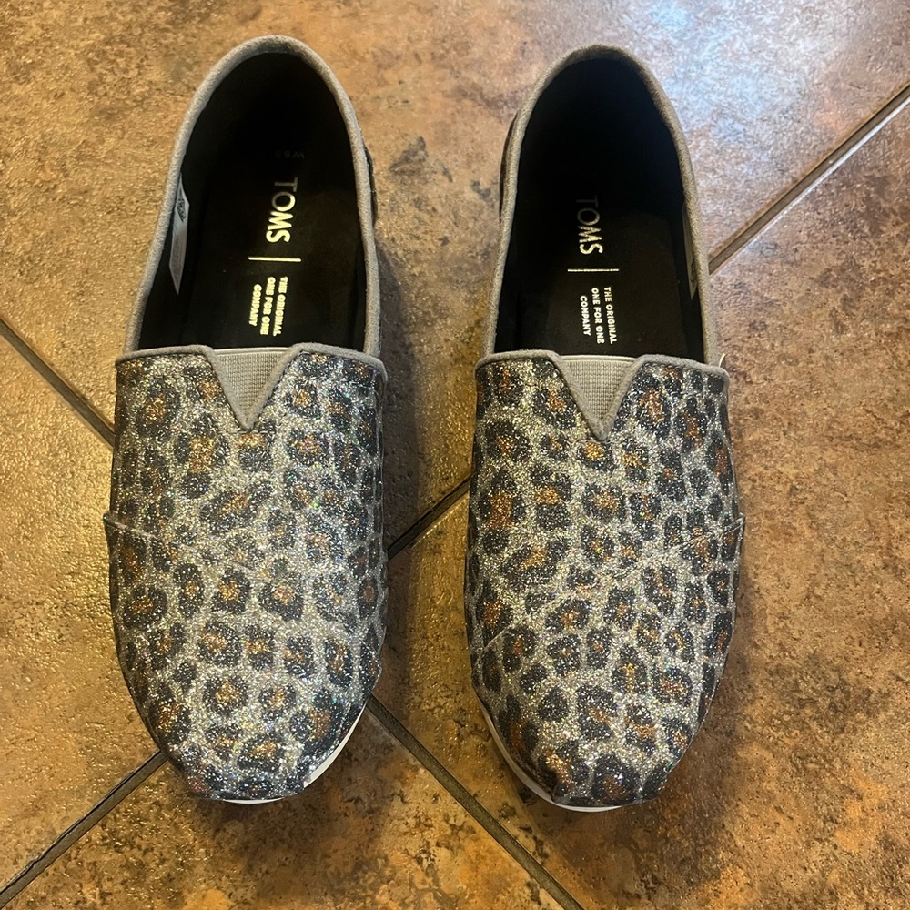 TOMS Alpargata Silver Glitter Cheetah Print Shoes Size‎ 6.5 - Picture 4 of 10
